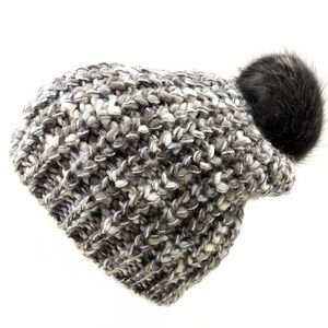 STILESTRO 🇮🇹 WOMEN'S GREY WOOL WINTER POMPOM HAT